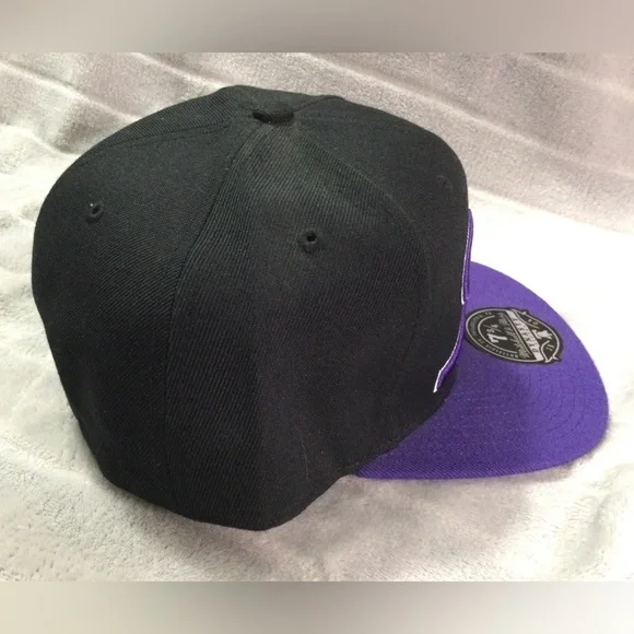 Mitchell & Ness Phoenix Suns Black and Purple Fitted Hat - Picture 3 of 9